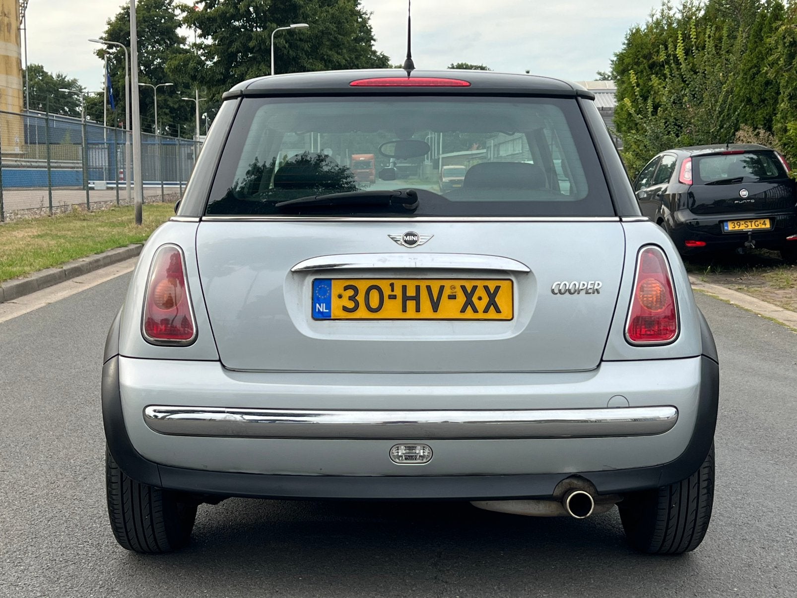 Foto 4 van Mini Cooper 1.6 Pepper Inruilkoopje