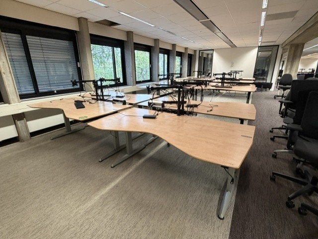 25 sets x Zettoe bureau-eiland met 4 bureaus – vanaf € 360, Gebruikt, 95 cm, Ophalen of Verzenden, Overige merken