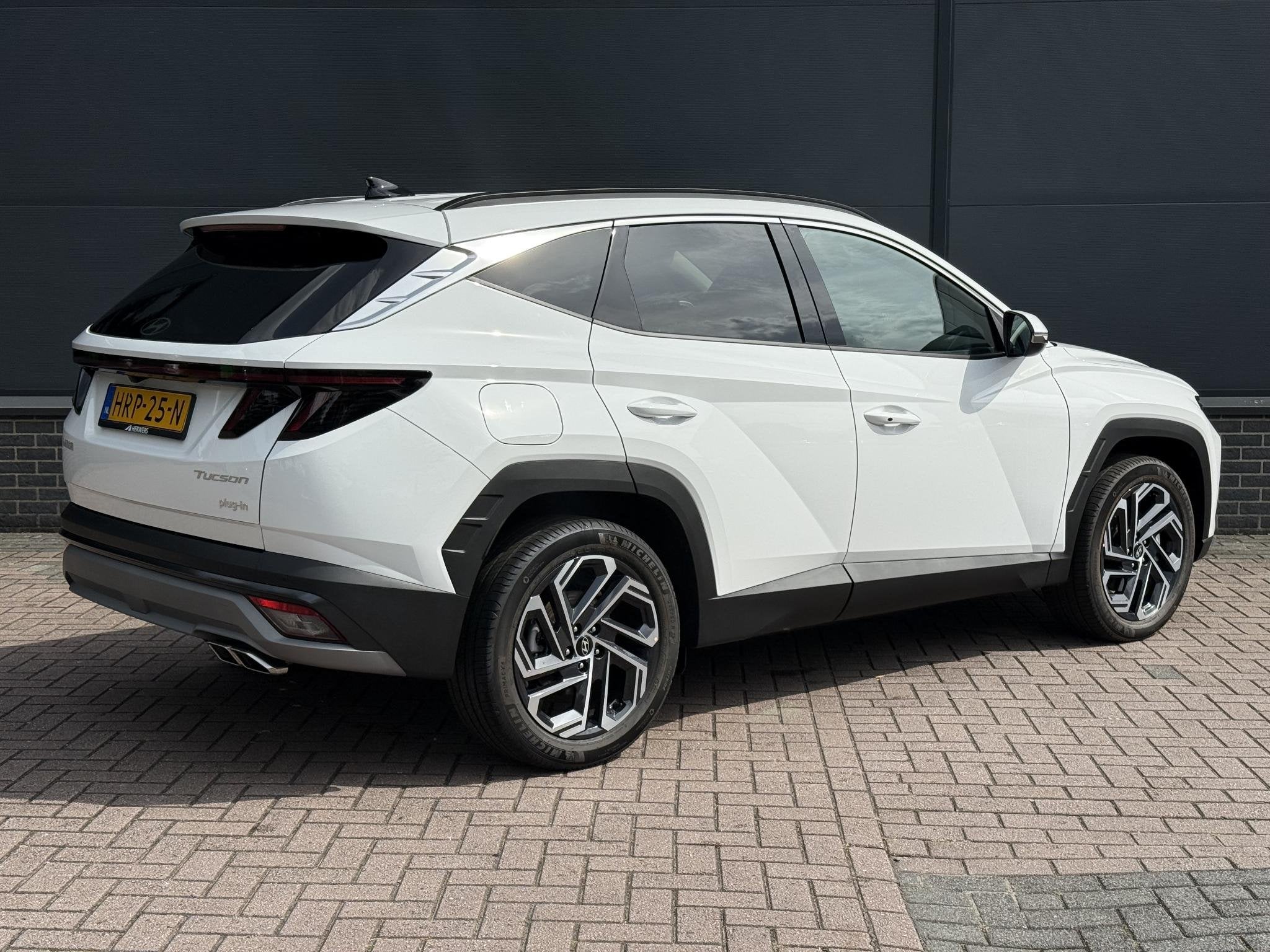 Hyundai Tucson 1.6 T-GDI PHEV Comfort Smart / Elektrische Ac, 14 kWh, Euro 6, 4 cilinders, 252 pk