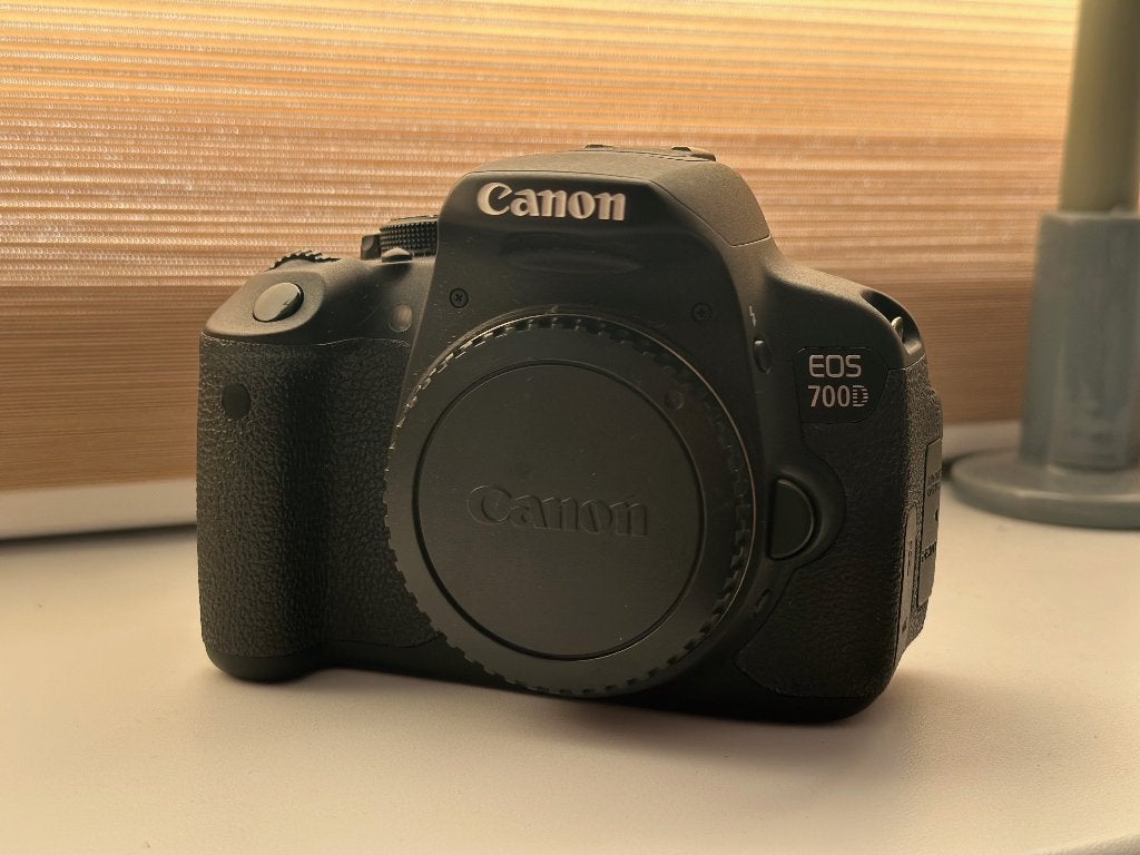 Canon EOS 700D body, Audio, Tv en Foto, Fotocamera's Digitaal, Spiegelreflex, Canon, Ophalen of Verzenden, Zo goed als nieuw