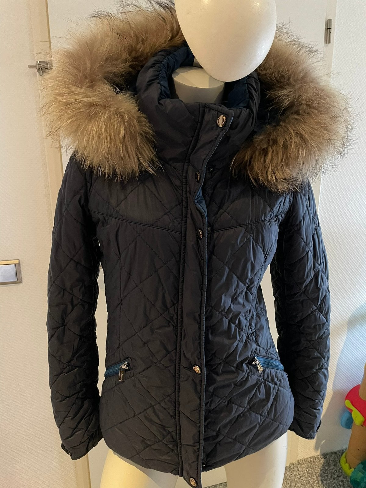 Baldini warme jas met mooie bontkraag maat it 44 nl 38, Kleding | Dames, Jassen | Winter, Maat 38/40 (M), Blauw, ., Ophalen of Verzenden