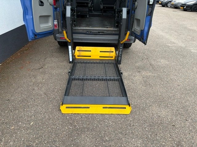 Renault Trafic 2.0 dCi T29 L1H2, '13 aut., airco, cruise, sr, Euro 5, Stof, Zwart, Origineel Nederlands