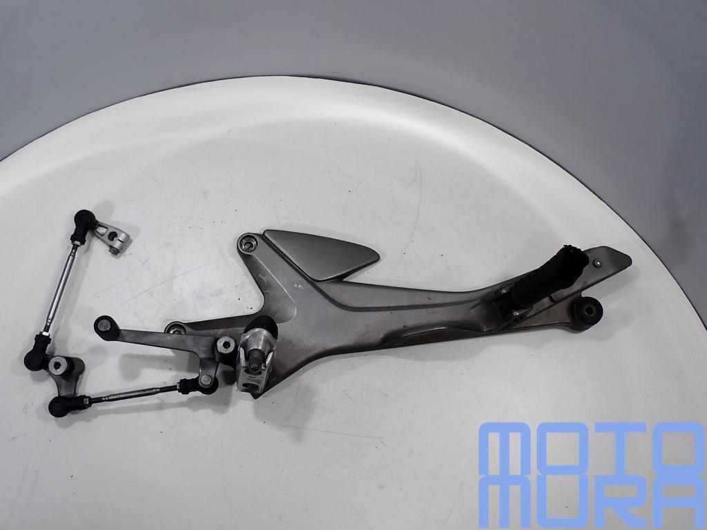 Voetsteun links voor de Honda CBF 1000 2006 - 2010 CBF1000 l, Gebruikt, -, -, Ophalen of Verzenden