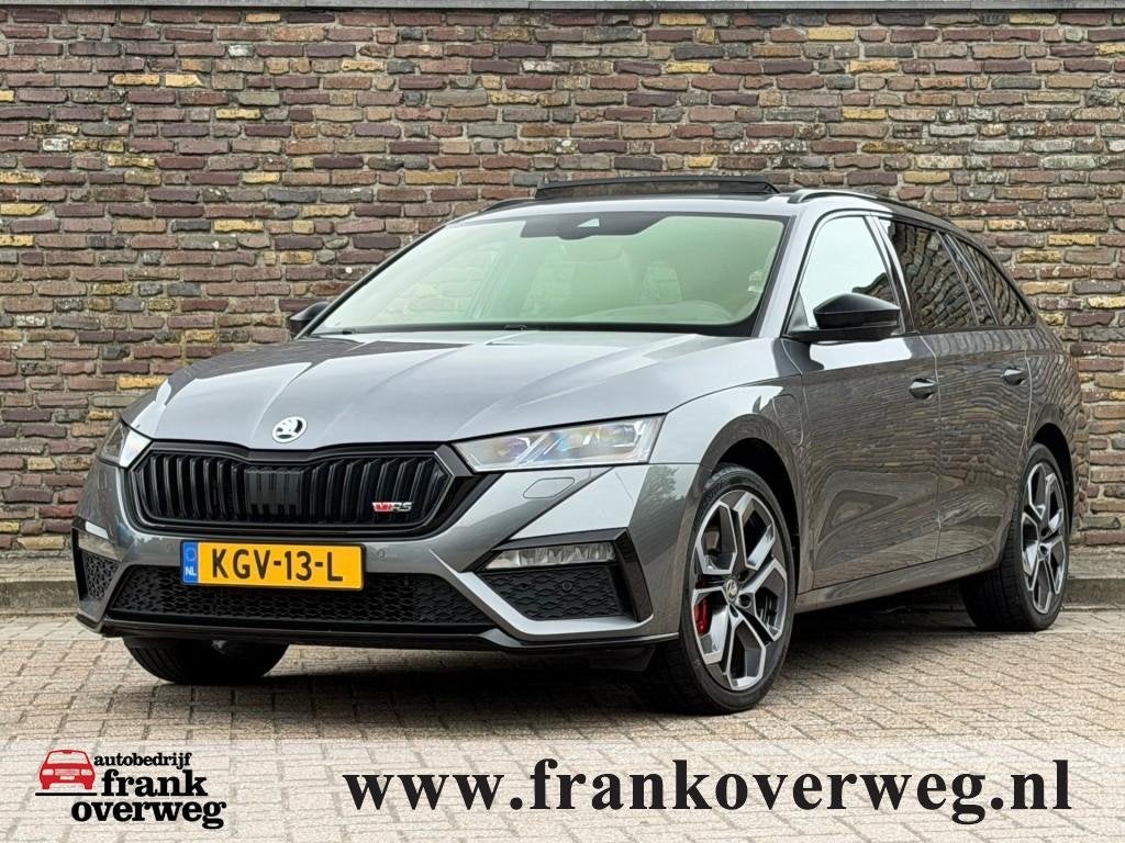 Skoda OCTAVIA Combi 1.4 TSI RS IV Panodak Head-Up ACC Canton, 77 km/l, USB, 4 cilinders, Hybride Elektrisch/Benzine
