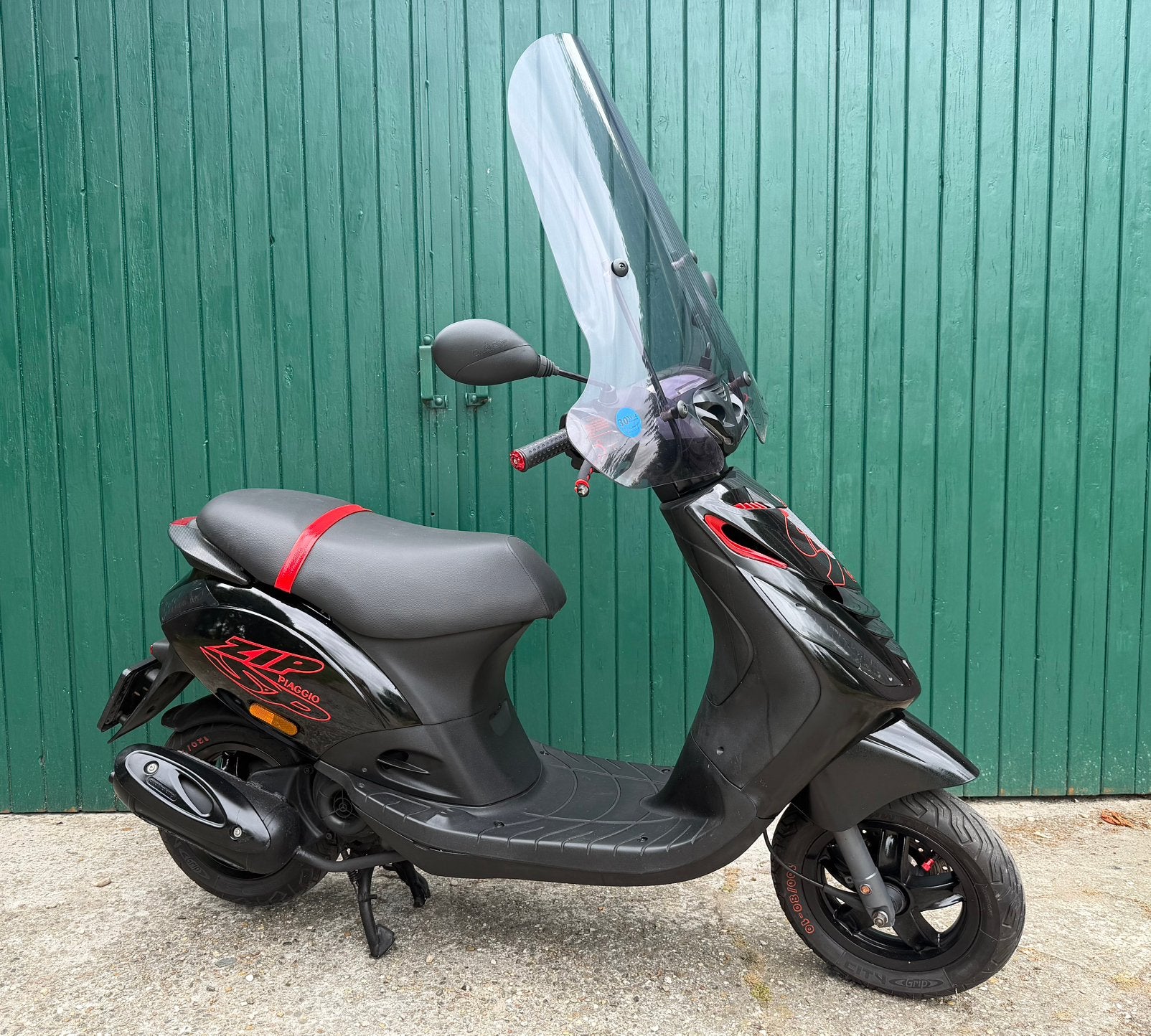 Piaggio Zip 4T, Fietsen en Brommers, Scooters | Piaggio, Ophalen, Maximaal 45 km/u, Zip, Zo goed als nieuw