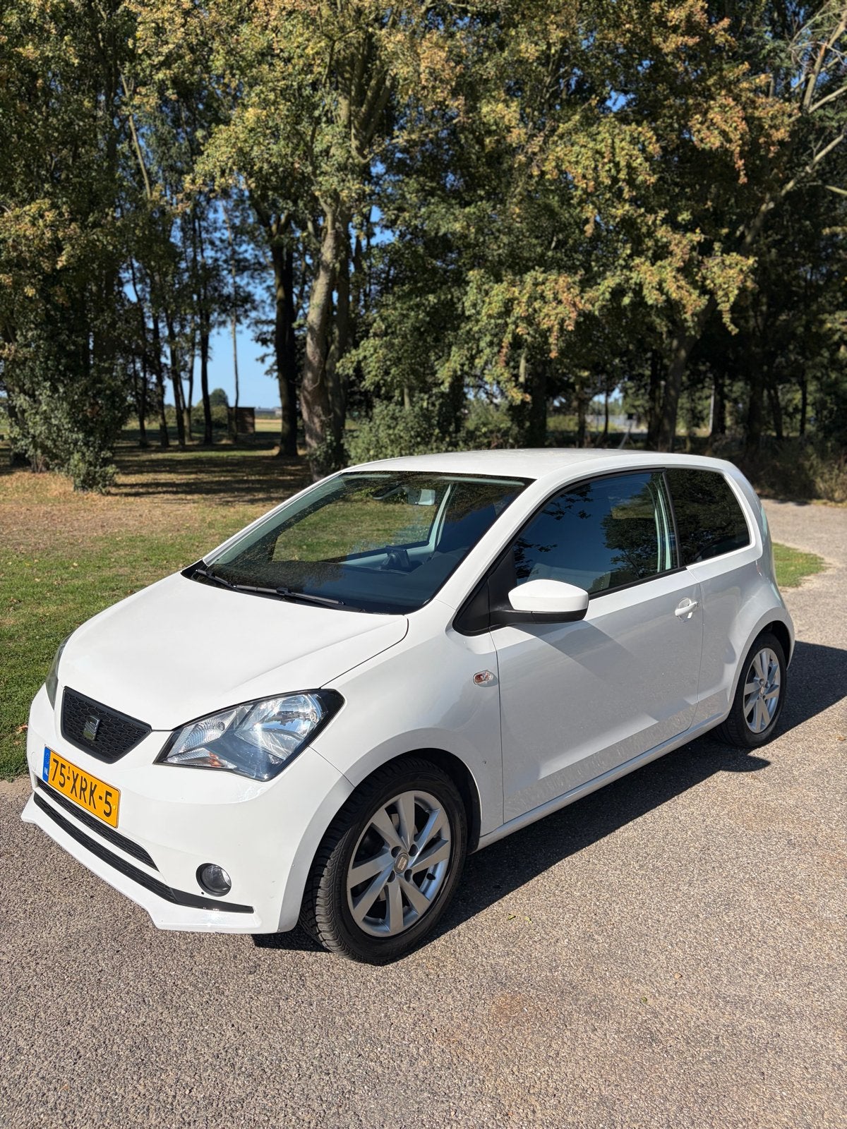 Seat Mii 1.0 55KW 2012 Wit | 3 deurs | airco | 111.974km, Auto's, Seat, Voorwielaandrijving, Euro 5, Stof, 74 pk