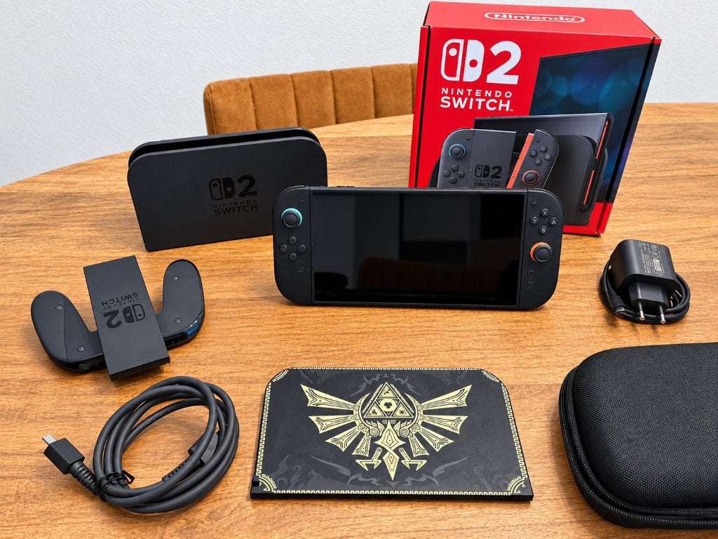 Nintendo Switch 2 compleet + BOTE case + Zelda faceplate, Ophalen of Verzenden, Zo goed als nieuw, Met 1 controller, Switch Original