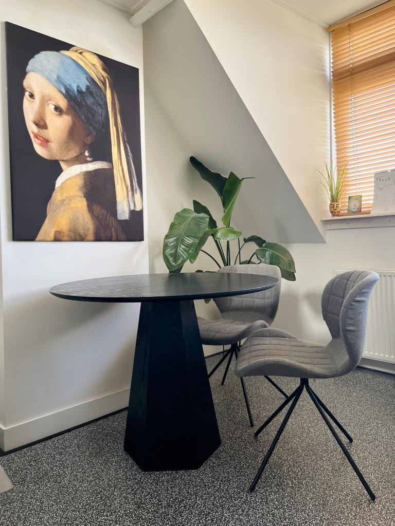 Loods5 Zwarte Houten Zuiver Pilar Ronde Eettafel, Huis en Inrichting, Ophalen, 50 tot 100 cm, Rond, 50 tot 100 cm