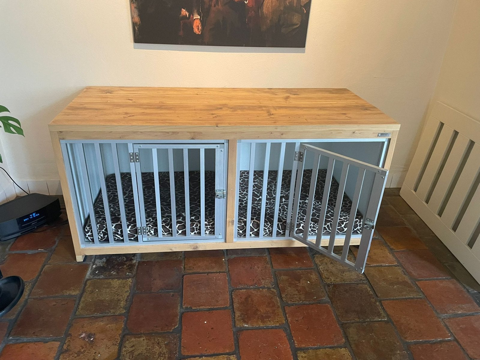 Hondenbench / Hondenkennel Meubel – MOOI Stijgerhout – €250, Ophalen of Verzenden, Zo goed als nieuw