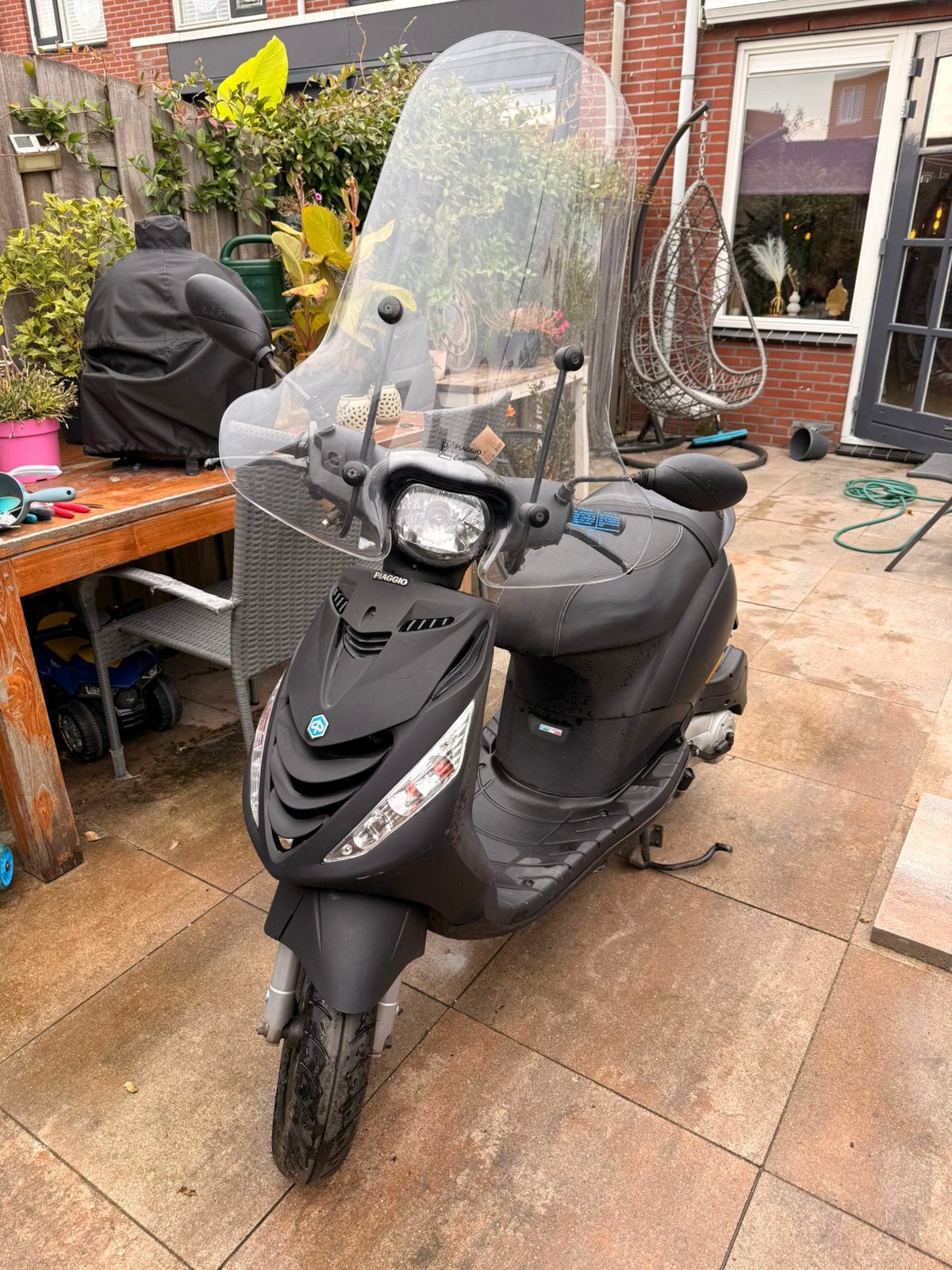 Piaggio Zip 2014 4t 2v, Fietsen en Brommers, Ophalen, Zip, Zo goed als nieuw, Benzine