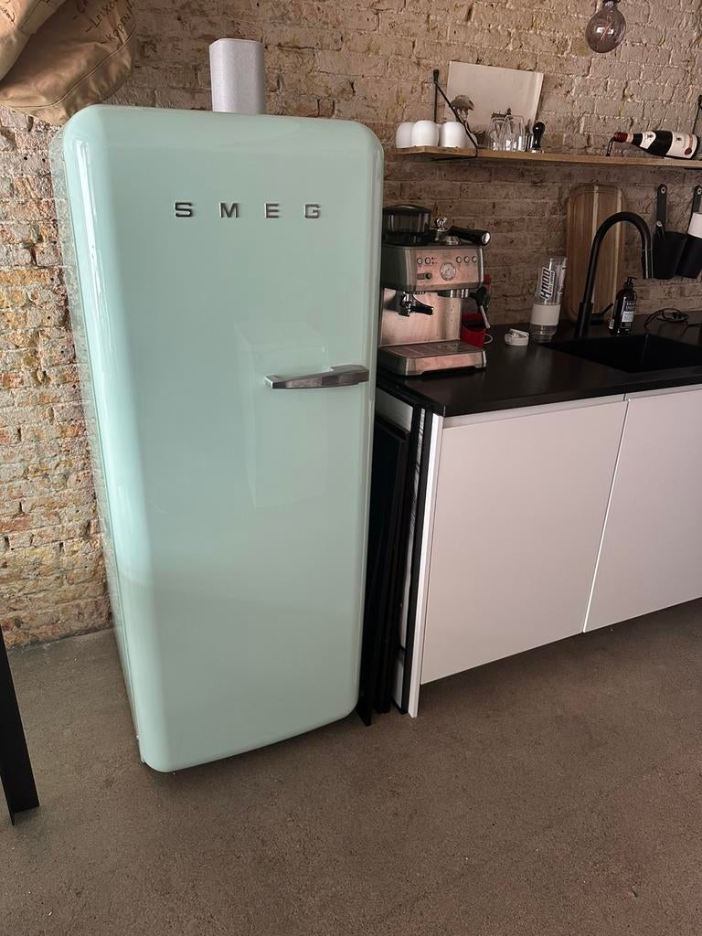 SMEG koelkast, Witgoed en Apparatuur, Koelkasten en IJskasten, Ophalen, 200 liter of meer, 160 cm of meer, Zo goed als nieuw