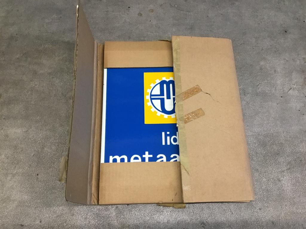 Emaille bord van Lid Metaalunie nieuw in doos!!, Verzamelen, Ophalen, Nieuw, Reclamebord