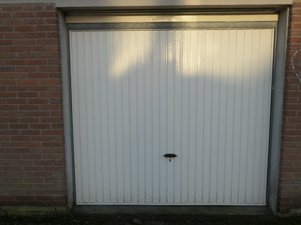 Garagebox Heesch particuliere opslag stalling Heesch, Noord-Brabant