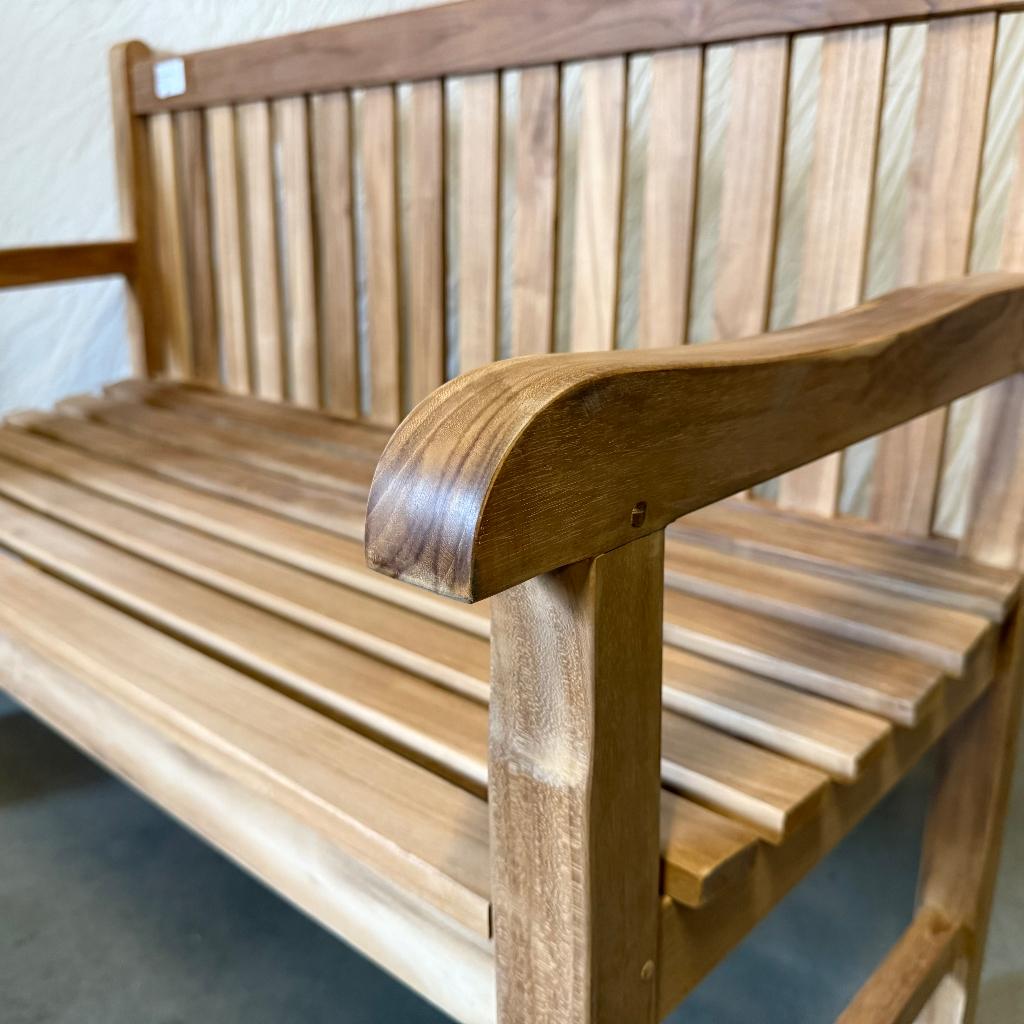 Tuinbank - massief teakhout - 130 cm breed - Bij TTM Wonen, TTM Wonen, Meubels – (Perzische) Tapijten en Woonaccessoires, Taag 63, 2491 CS, Den Haag (Forepark)
