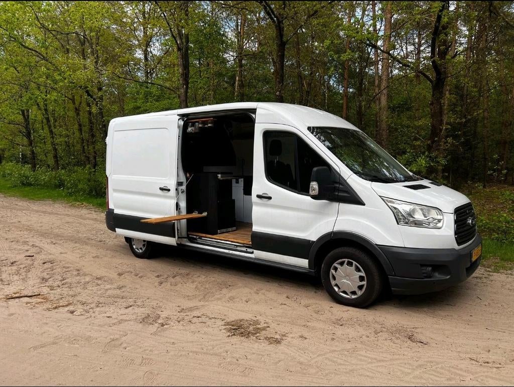 Ford Transit camper 2015 zonnepaneel, Caravans en Kamperen, Buscamper of Camperbus, Particulier, Ford, Handgeschakeld