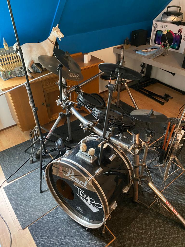 Elektrisch drumstel, Muziek en Instrumenten, Drumstellen en Slagwerk, Ophalen, Zo goed als nieuw, Overige merken