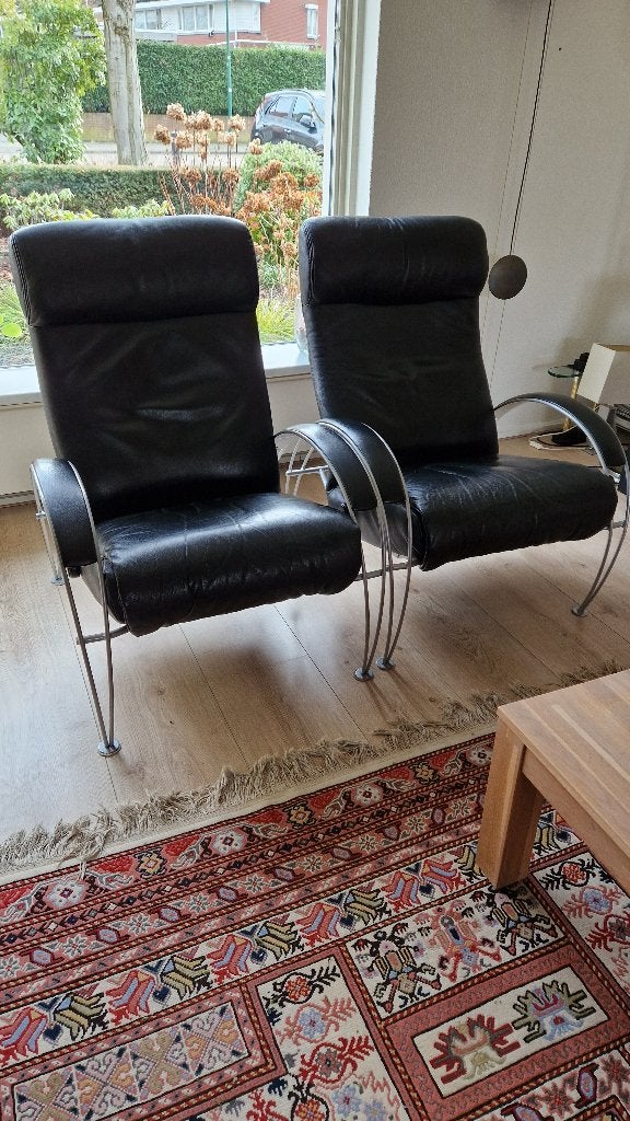 Comfort-fauteul design zwart leer, Huis en Inrichting, Fauteuils, Ophalen, Gebruikt, Minder dan 75 cm, 80er jaren design  -  metaal en leer