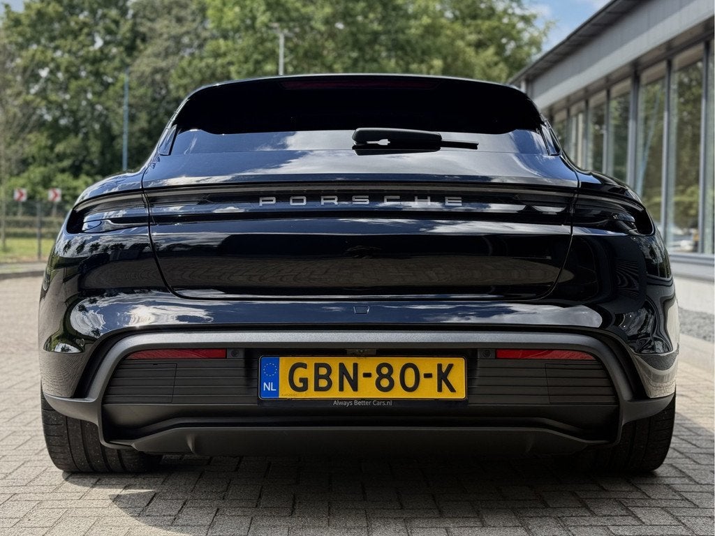 Porsche Taycan Sport Turismo 79 kWh (bj 2022, automaat), Auto's, Automaat, Achterwielaandrijving, Gebruikt, Zwart