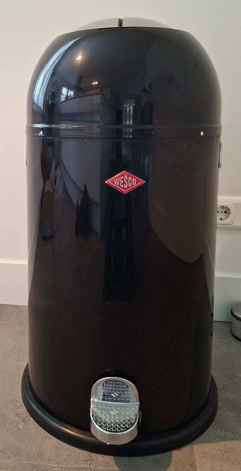Wesco Kickmaster Pedaalemmer Zwart 33L, Met pedaal, Ophalen of Verzenden, Zo goed als nieuw, 30 tot 40 liter
