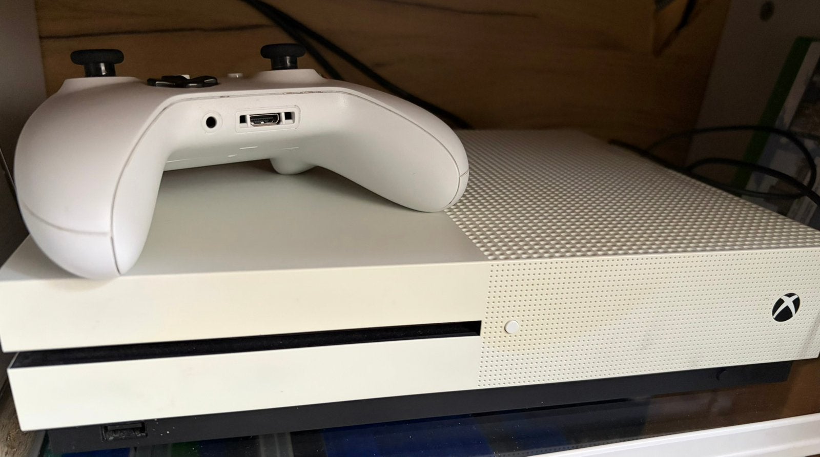 Te ruil: XBOX one S, Ophalen, 500 GB, Xbox One S, Zo goed als nieuw