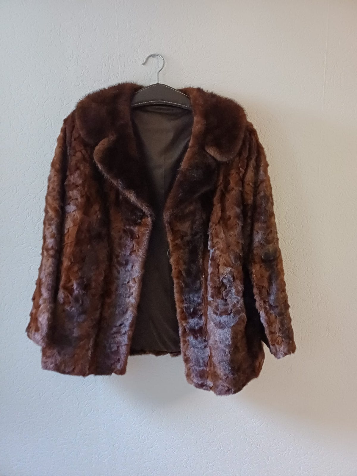 Vintage bontjas en bijpassende muts, Ophalen, Zo goed als nieuw