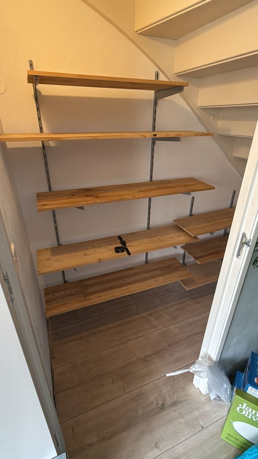 IKEA TRYGGVE Ophangsysteem met planken en dragers, Huis en Inrichting, Kasten | Stellingkasten, Ophalen of Verzenden