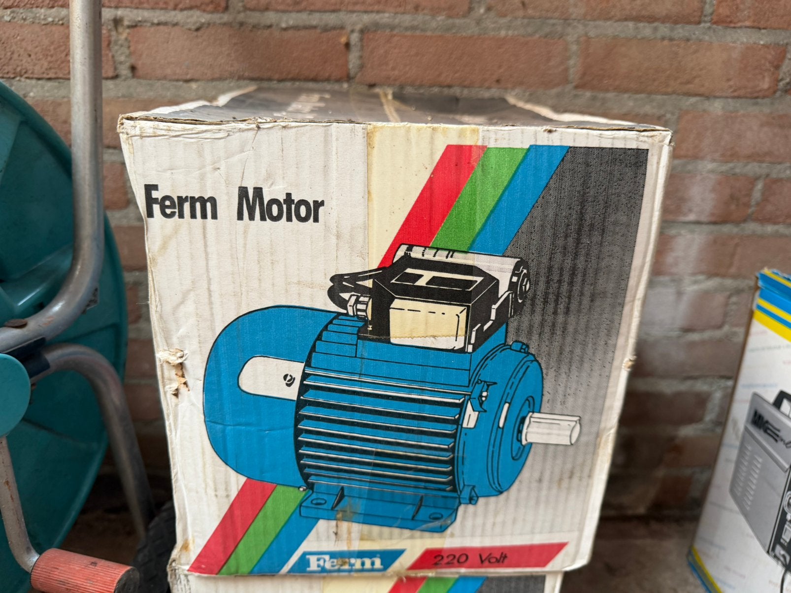 Electro motor, Doe-het-zelf en Verbouw, Ophalen, Nieuw