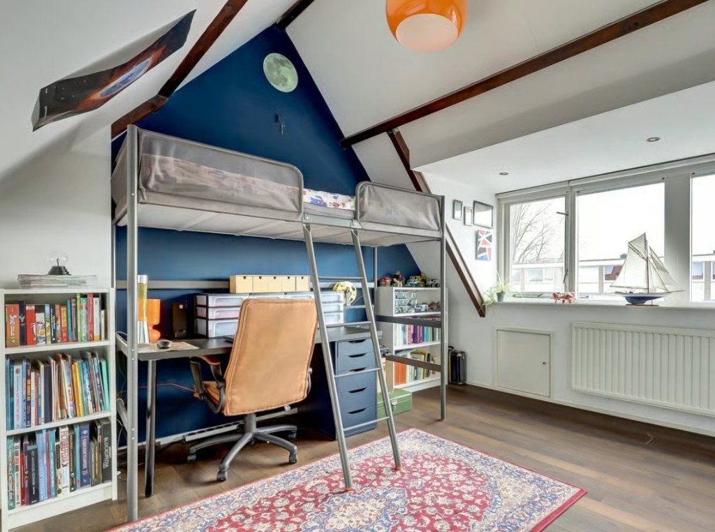 Hoogslaper inclusief bureau ladekast, Ophalen, Gebruikt, Eenpersoons, 160 tot 180 cm