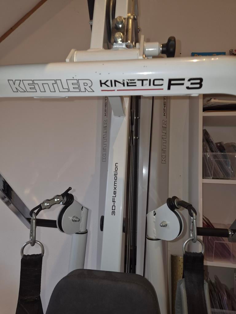 Kettler Kinetic F3 Krachtstation - Zo goed als nieuw, Sport en Fitness, Fitnessapparatuur, Ophalen, Zo goed als nieuw, Benen, Krachtstation