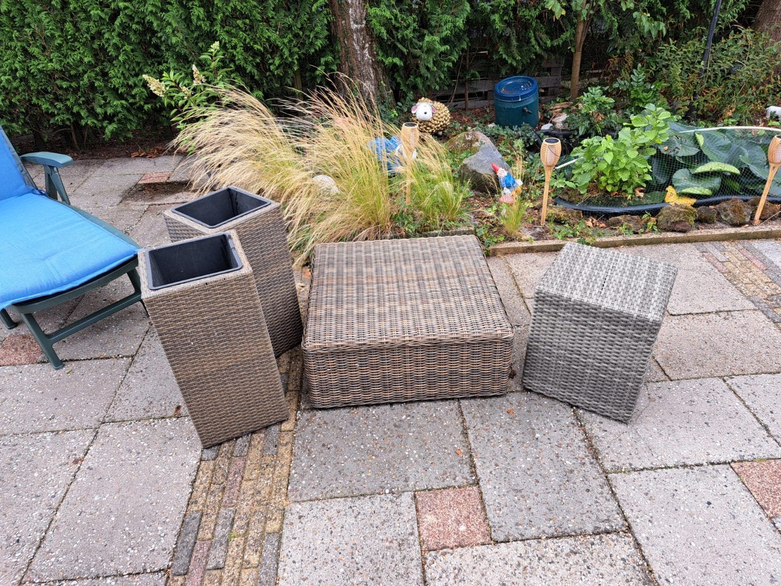 Rotan plantenbakken, salontafel en krukje voor tuinset, Ophalen, Gebruikt, Rotan, Bijzettafel