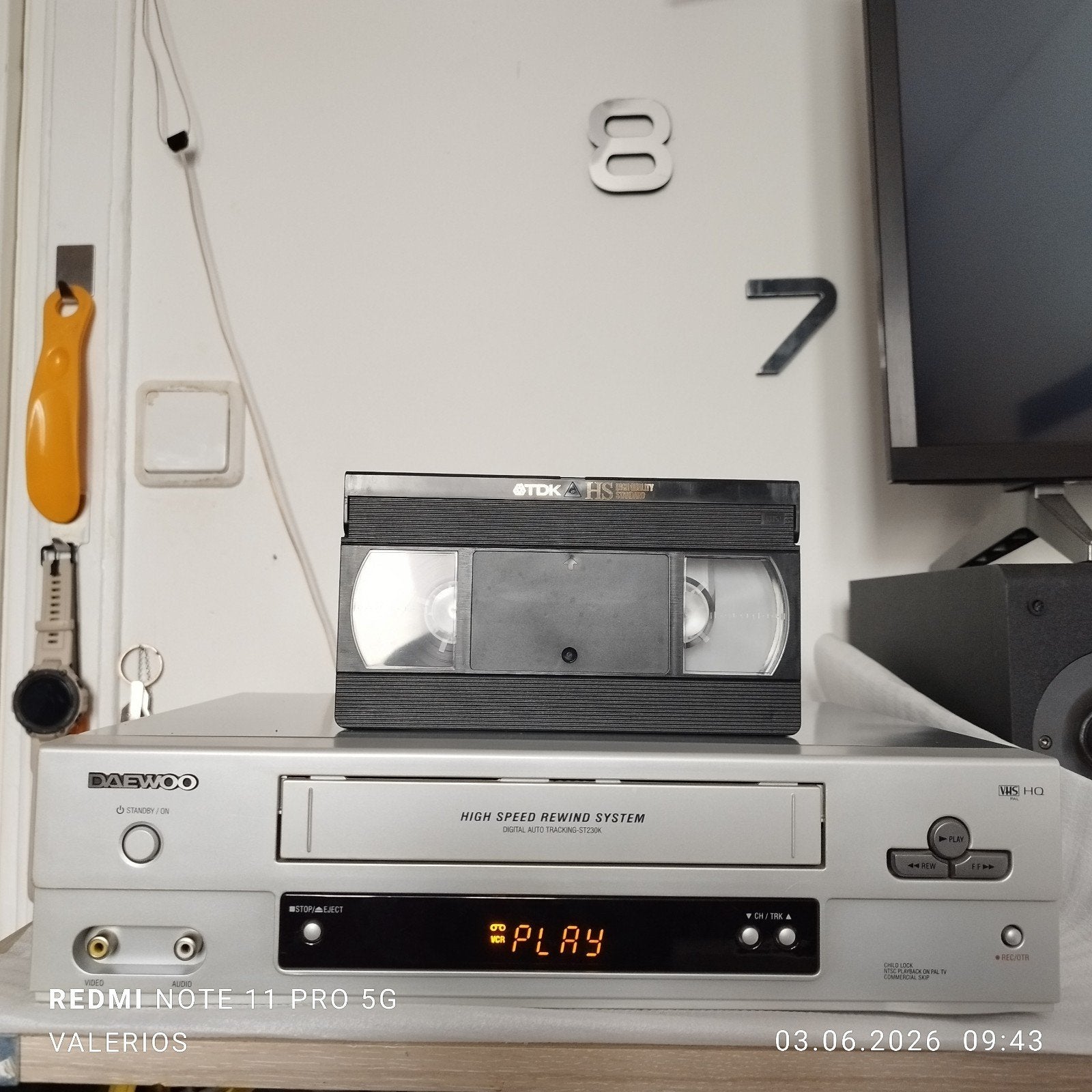 DAEWOO ST - 230 K. VHS VIDEO Recorder, Ophalen of Verzenden, Gebruikt