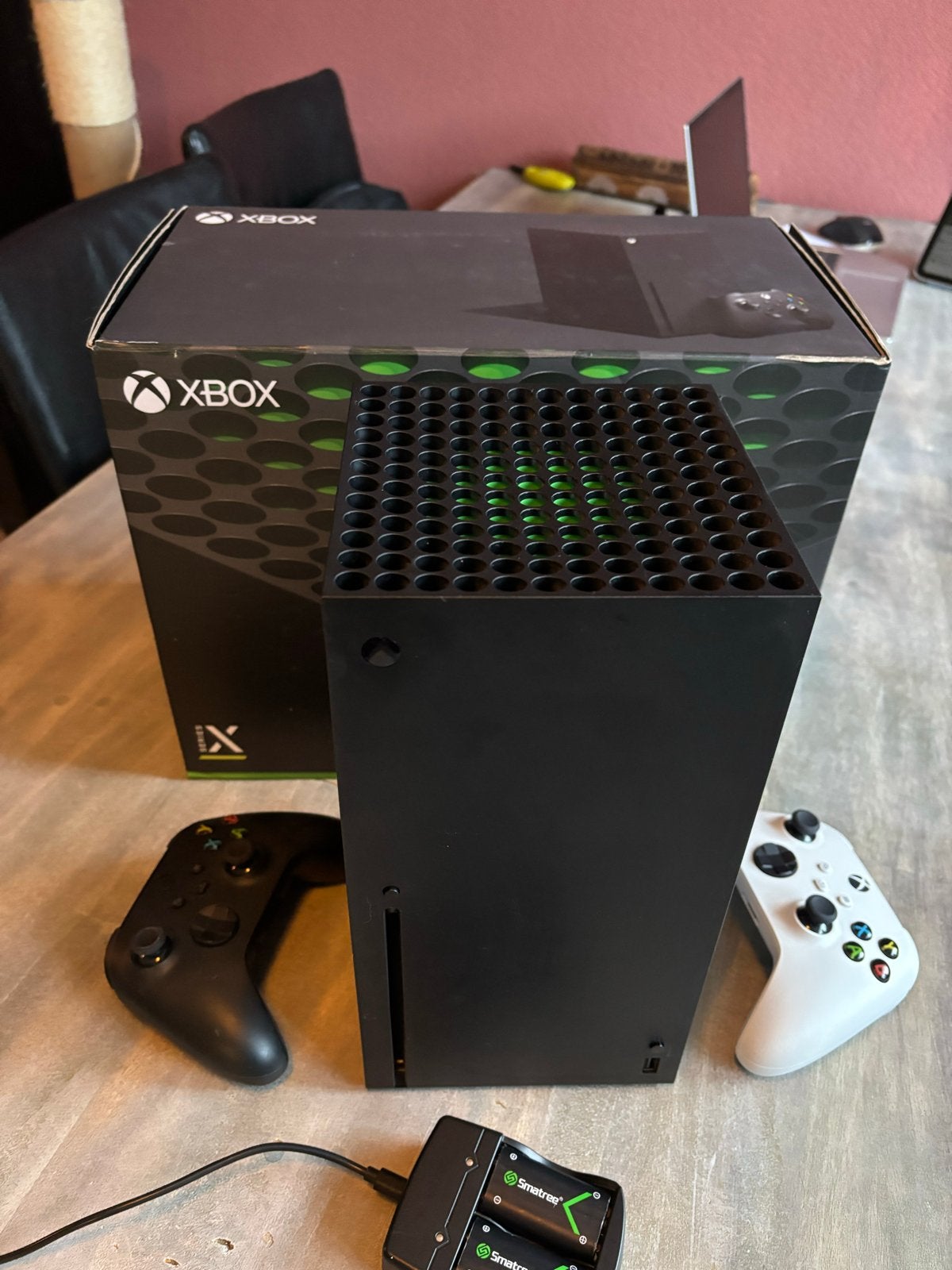 Xbox Series X met 2 controllers en oplaadstation, Ophalen, Zo goed als nieuw, Xbox Series X