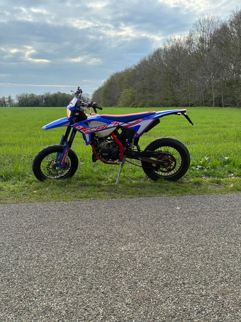 Beta RR 50 track 2024, 6 versnellingen, Zo goed als nieuw, 50 cc, Ophalen