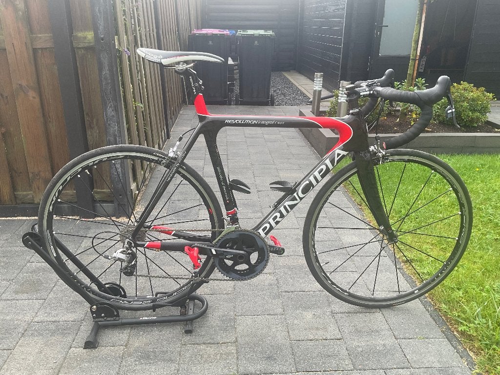 Principia Revolution Integral CT 40 nieuwstaat, 28 inch, Carbon, Velgrem, Zo goed als nieuw