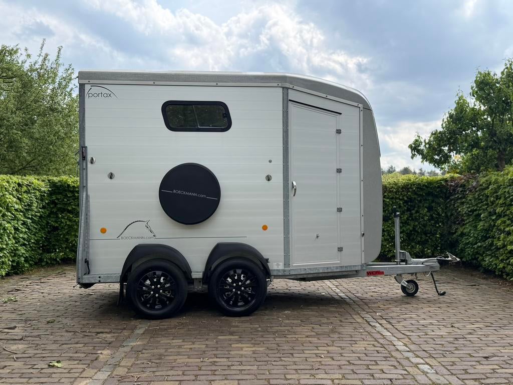 Nieuwstaat bockmann portax vol optie, Dieren en Toebehoren, Paarden en Pony's | Trailers en Aanhangwagens, Ophalen, Aluminium