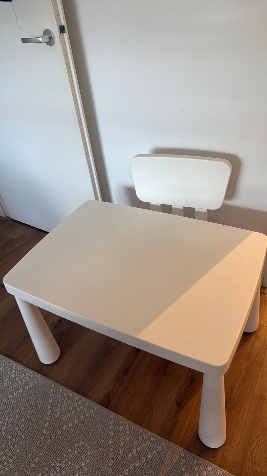 ikea Mammut Witte kinderstoel en tafeltje, Ophalen of Verzenden, Gebruikt, Tafel(s) en Stoel(en)