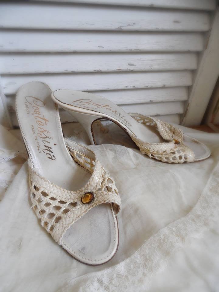 brocante oude italiaanse muiltjes, dames hakjes, Ophalen of Verzenden