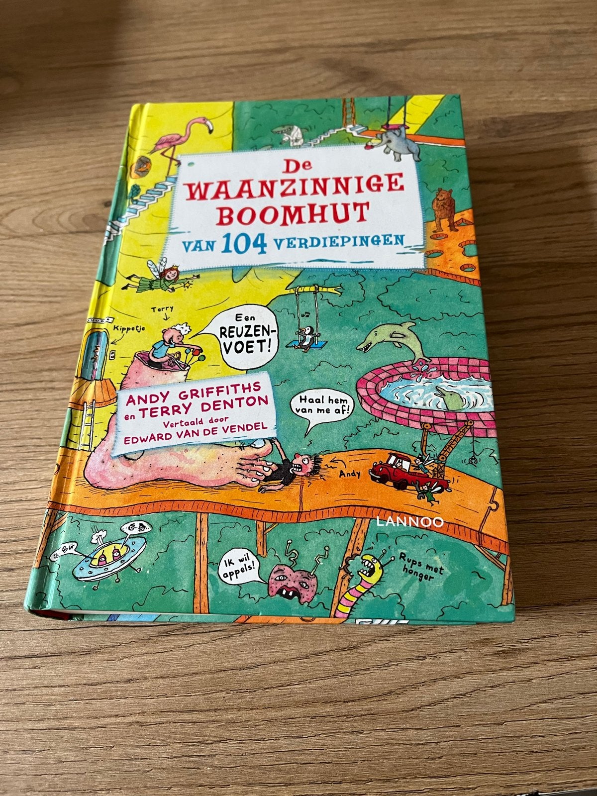 De Waanzinnige Boomhut van 104 Verdiepingen - Andy Griffiths, Boeken, Ophalen, Zo goed als nieuw, Fictie