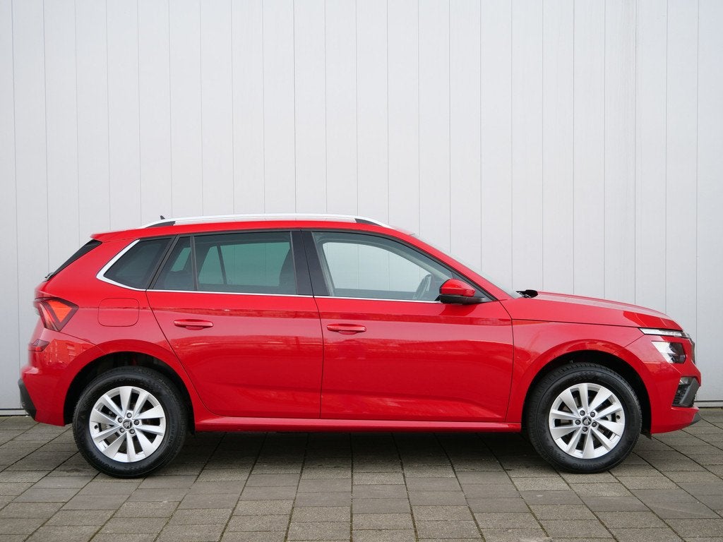 Skoda Kamiq 1.0 TSI Business Edition 116 Pk Automaat Camera, Auto's, Skoda, Stof, Kamiq, SUV of Terreinwagen, 999 cc