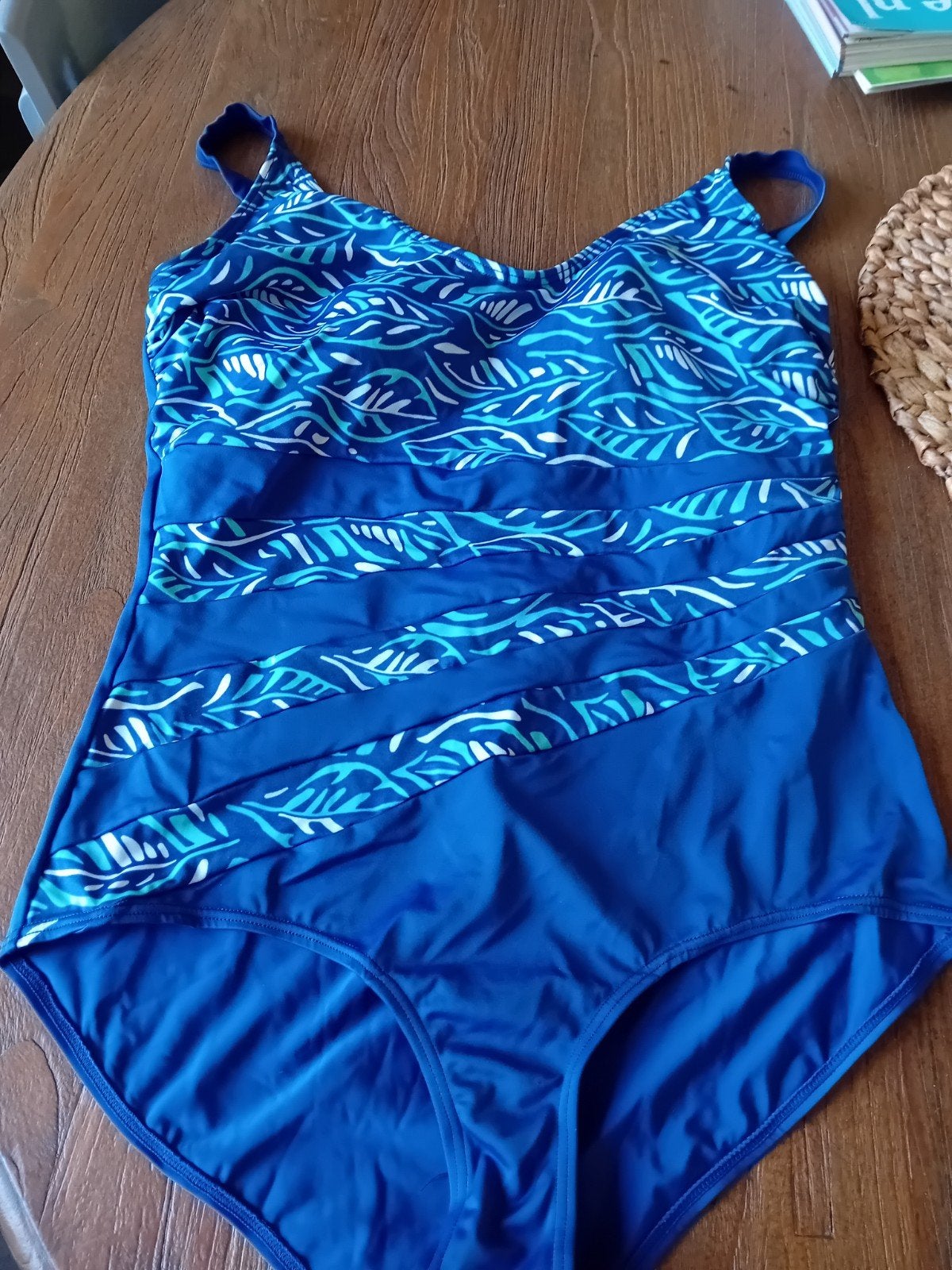 4x badpak vallen voor maat 46 a 48, Kleding | Dames, Badmode en Zwemkleding, Ophalen of Verzenden, Zo goed als nieuw, Zwart