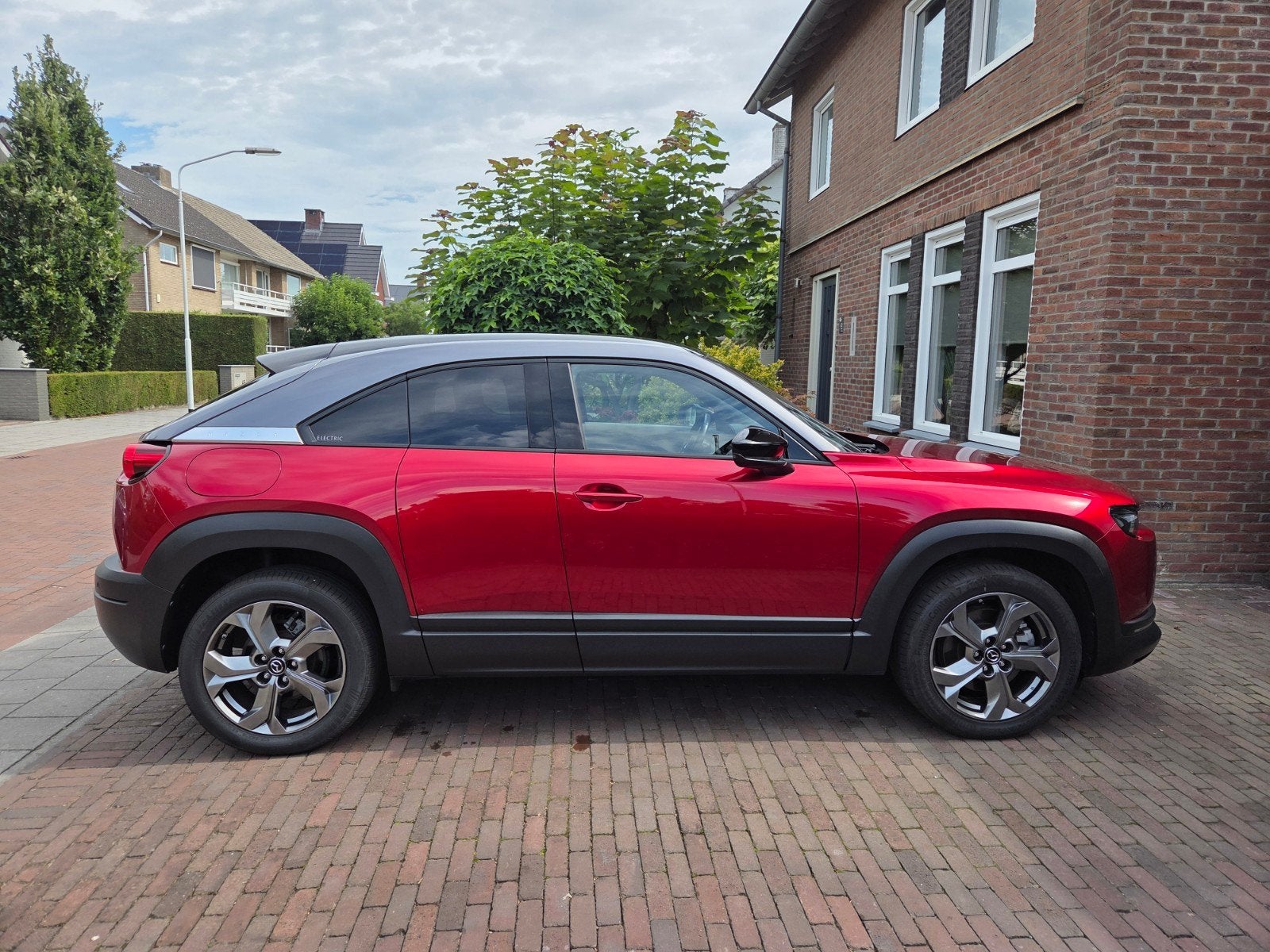 Mazda MX-30 E-skyactiv 145pk Aut 2020 SOH 95%, 145 pk, 35 kWh, Leder en Stof, Origineel Nederlands