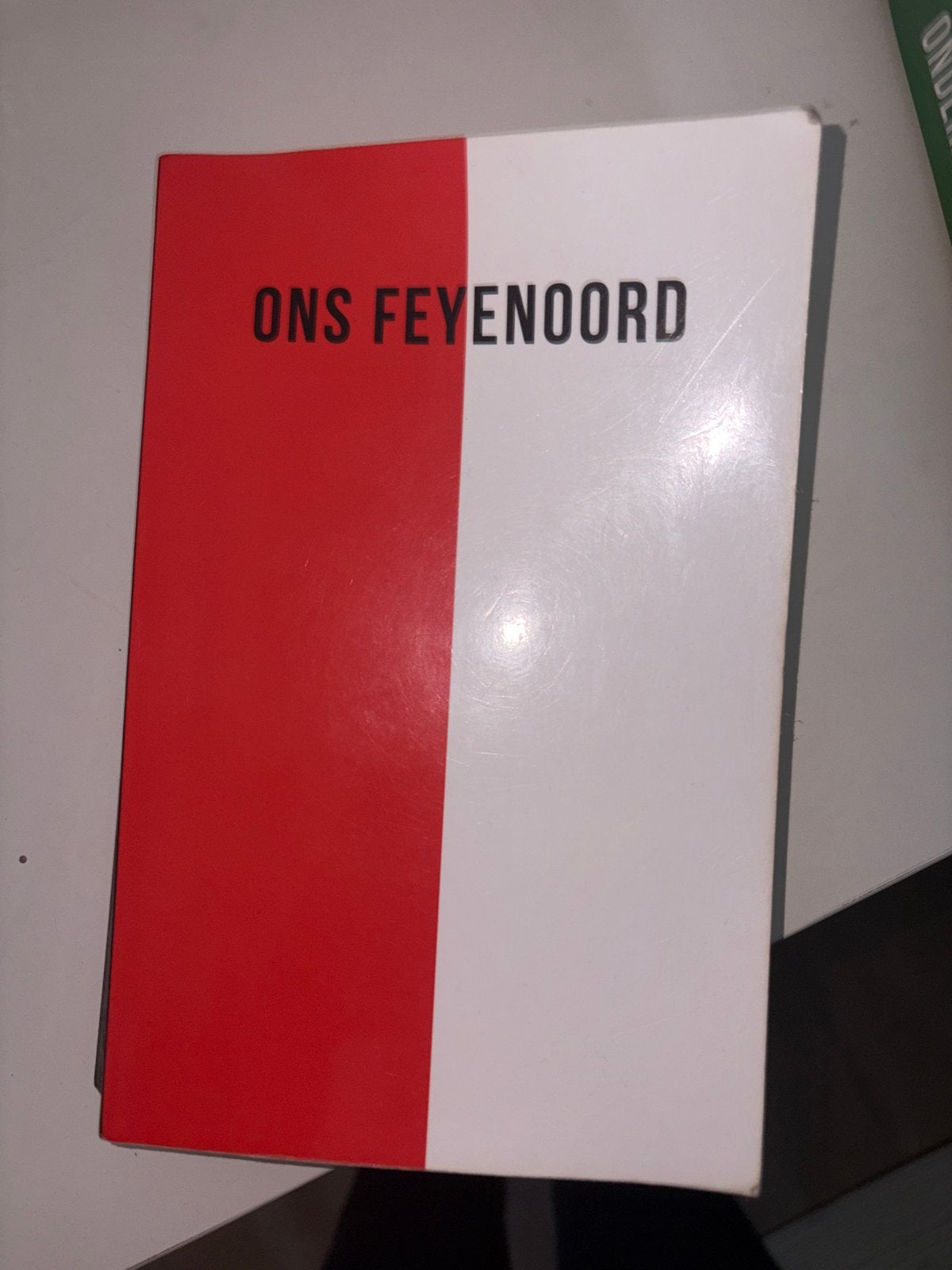Ons Feyenoord - Boek over de clubliefde, Ophalen of Verzenden, Gelezen, Overige sporten