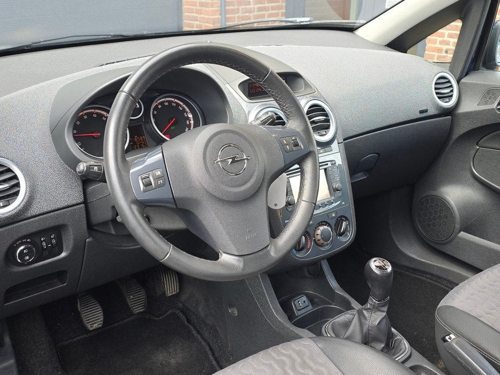 Opel Corsa 1.4-16V Cosmo Airco |Navi |Cruise |Nap, Auto's, Voorwielaandrijving, Euro 5, 101 pk, 1398 cc