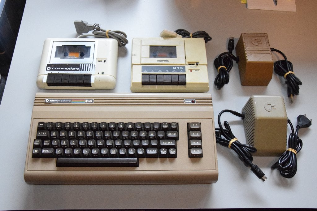 Commodore 64: Setje met defecte artikelen, Computers en Software, Vintage Computers, Ophalen of Verzenden