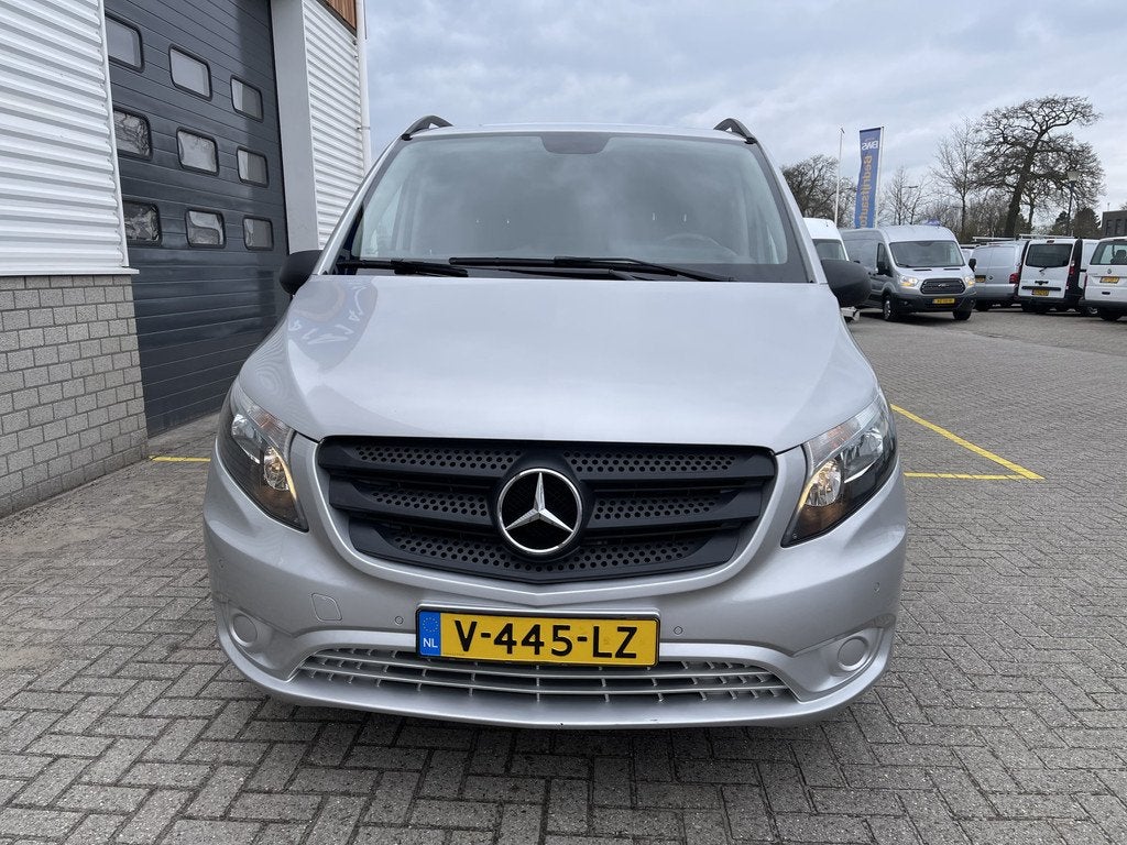 Mercedes-Benz Vito 111 CDI Functional Lang L2H1 / rijklaar, Auto's, Bestelauto's, Voorwielaandrijving, Gebruikt, 4 cilinders, 116 pk