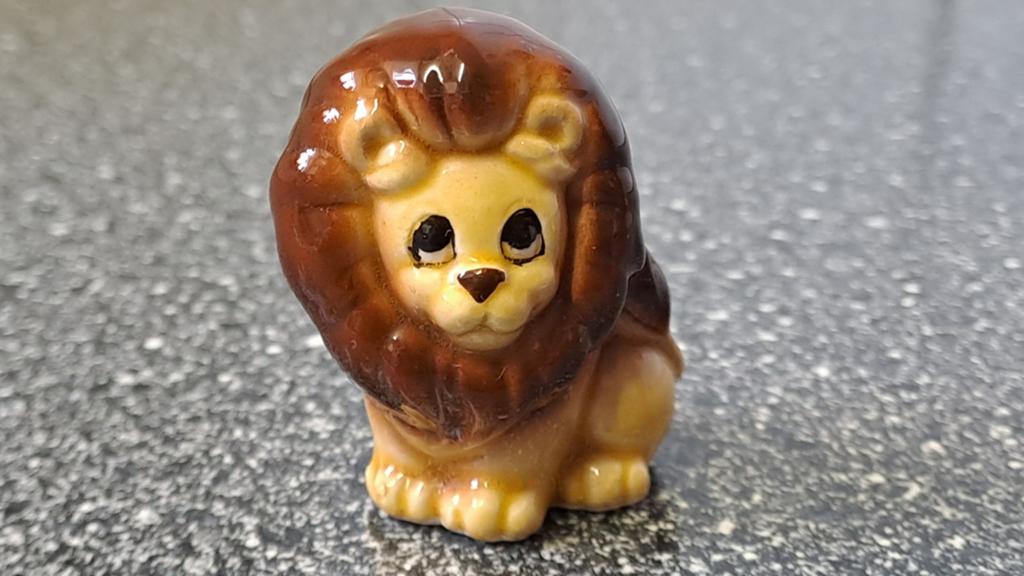 Vintage Vaga International leeuw met welpjes beeldjes, Antiek en Kunst, Overige onderwerpen, Minder dan 20 cm, Ophalen of Verzenden