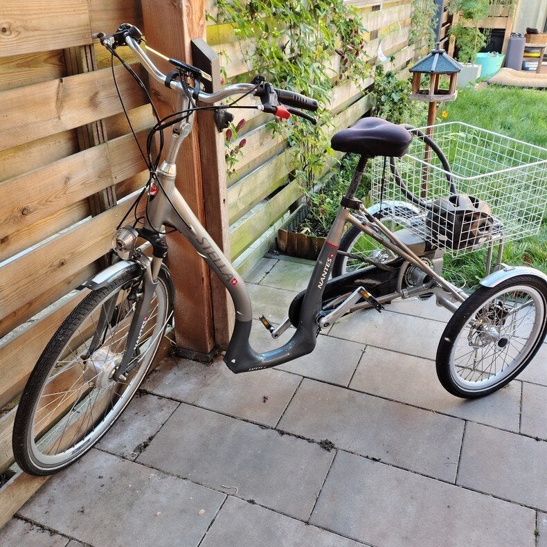 Stella Nantes driewieler e-bike met mand - Zo goed als nieuw, Ophalen, Zo goed als nieuw, Schijfrem, Stella