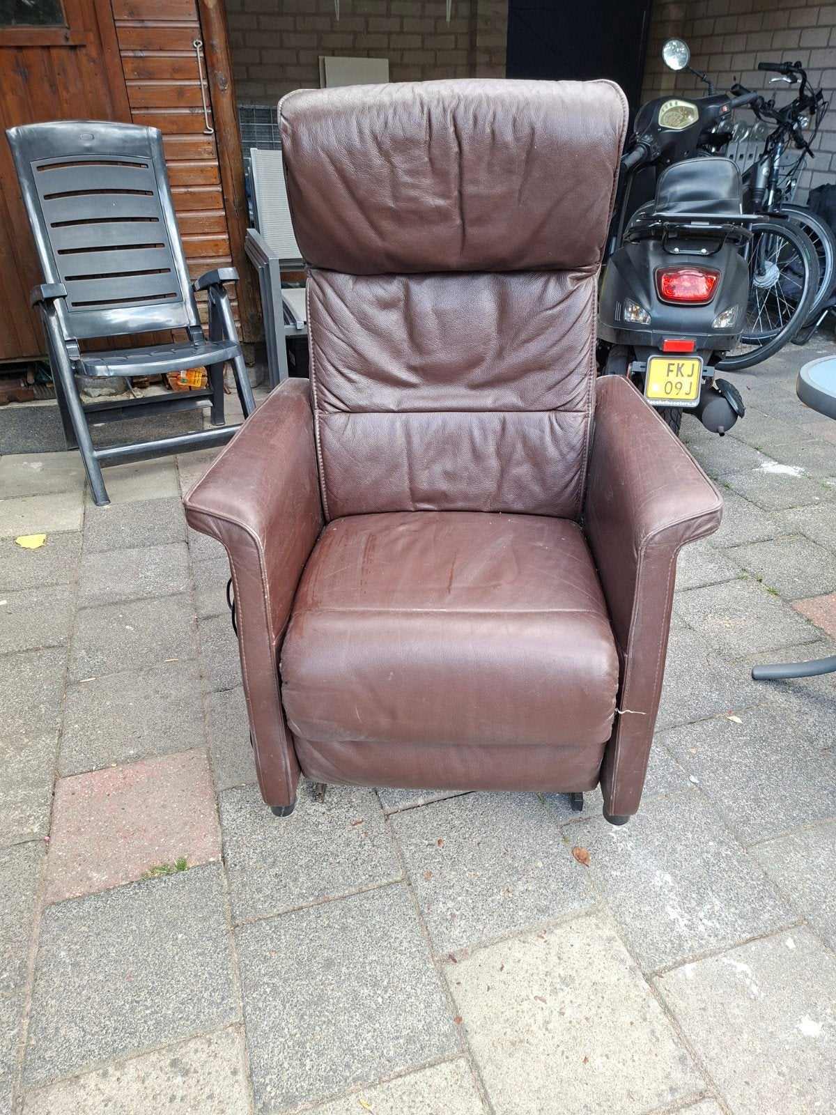 echt leer elektrisch relaxfauteuil, Ophalen, Gebruikt, 50 tot 75 cm, Leer