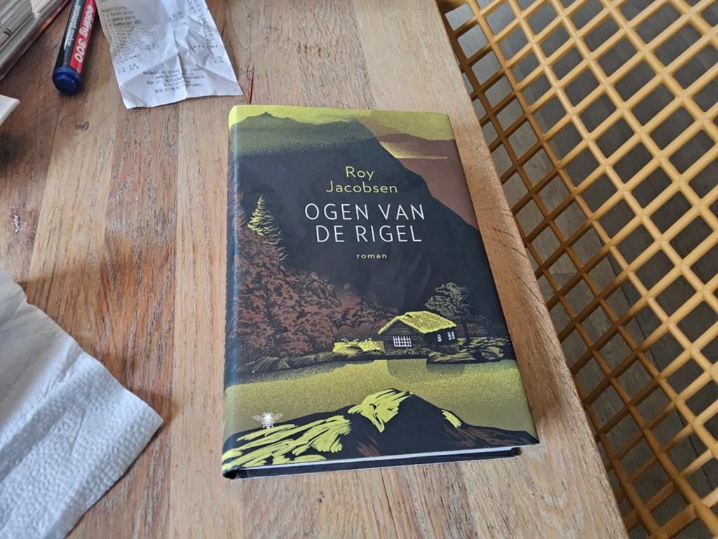 Roy Jacobsen - Ogen van de Rigel, Boeken, Ophalen of Verzenden, Zo goed als nieuw, Roy Jacobsen