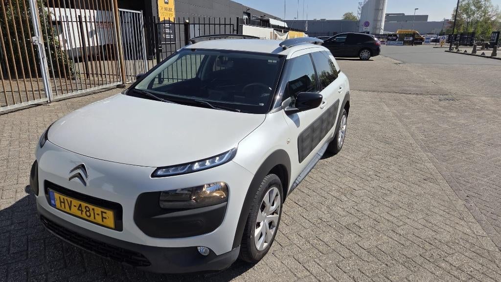 Citroën C4 Cactus 1.2 VTI 82 2016 Wit, Auto's, Voorwielaandrijving, 31 €/maand, 1199 cc, Wit